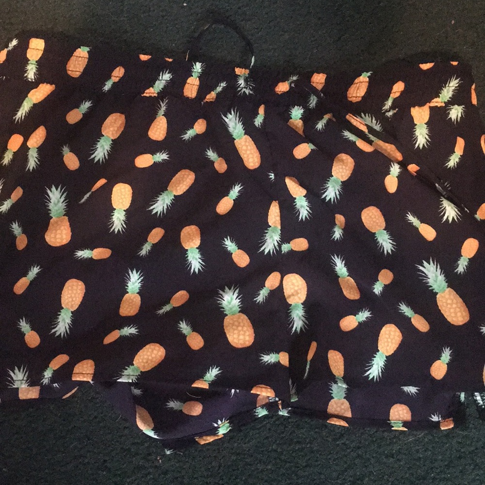 Pineapple Shorts 🍍